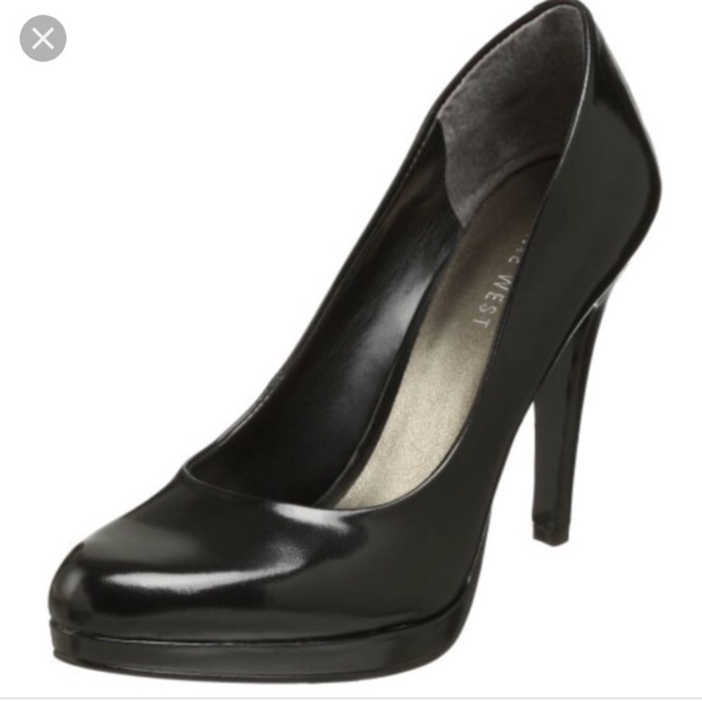 Nine West Plateau Heels